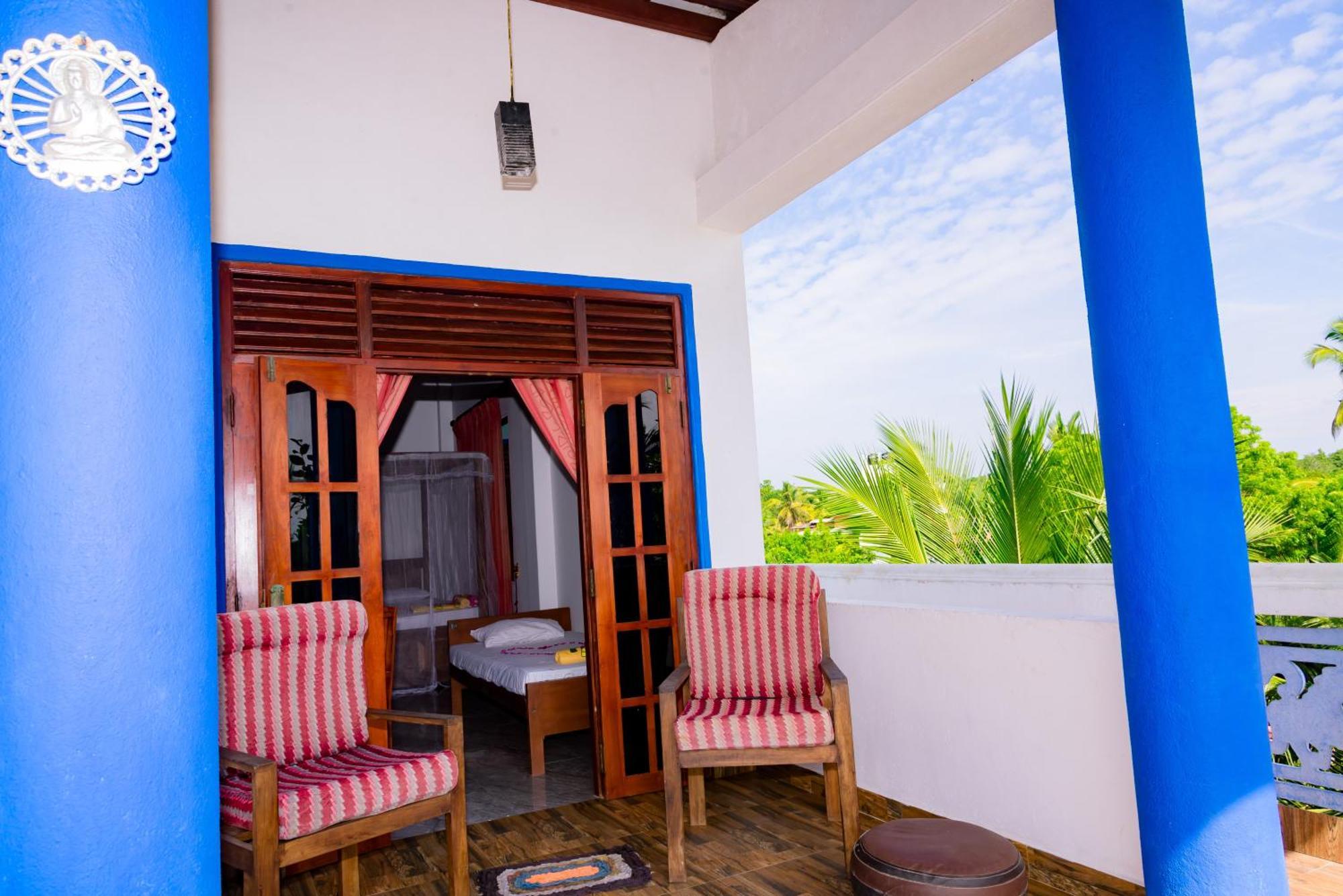 Golden Surfer Beach Hotel Tangalle Exteriér fotografie